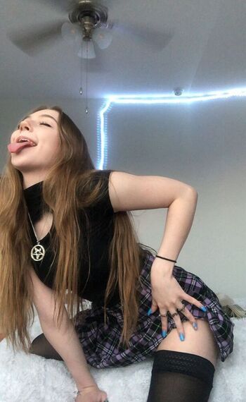 Full leaked Who is this  page private onlyfans photo