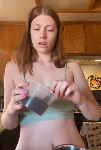 Full leaked Mckenna grace / private onlyfans photo