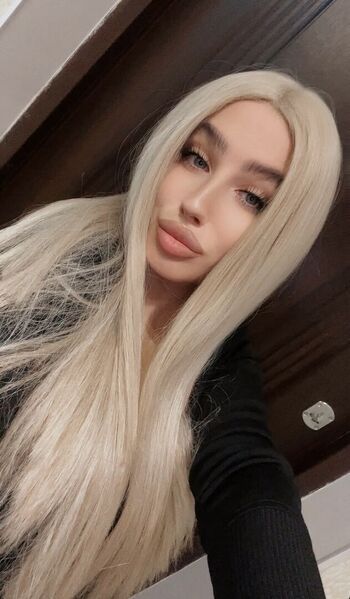 Full leaked Sinn sage/ private onlyfans photo