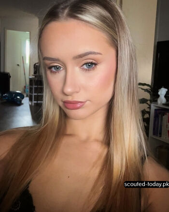 Full leaked Abbi secraa / private onlyfans photo