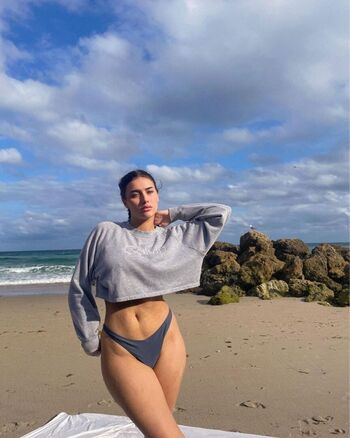Full leaked Who is this  page private onlyfans photo