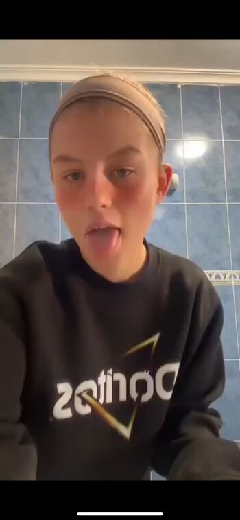 Full leaked Bella keuch / private onlyfans photo