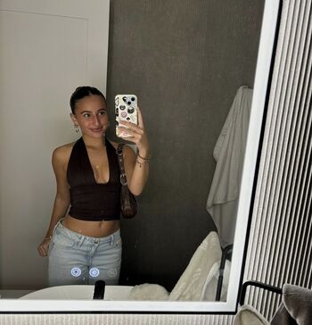 Full leaked Jana kramer/ private onlyfans photo