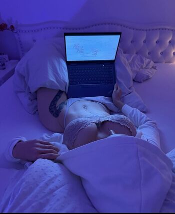 Full leaked Canselguel/ private onlyfans photo