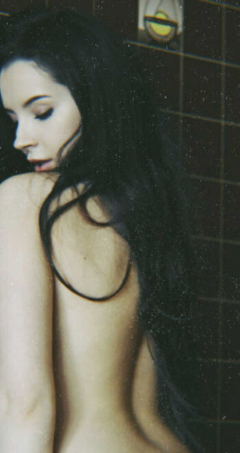 Full leaked Who is this  page private onlyfans photo