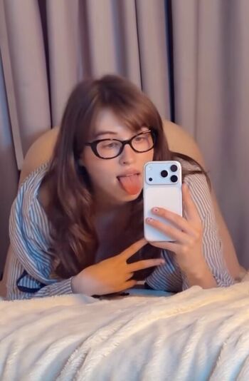 Full leaked Who is this  page private onlyfans photo