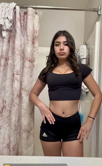 Full leaked Who is this  page private onlyfans photo