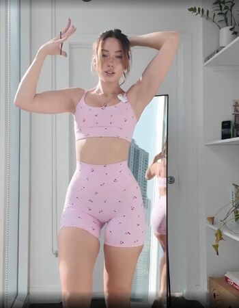 Full leaked Who is this  page private onlyfans photo