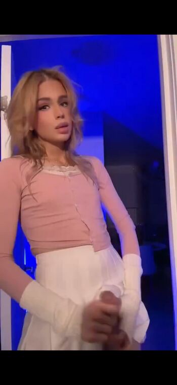 Full leaked Who is this  page private onlyfans photo