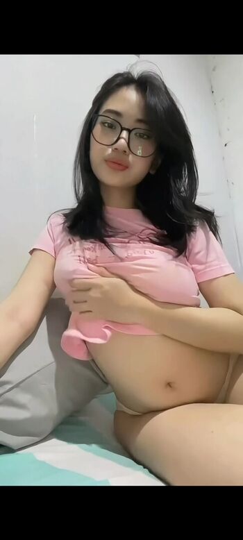 Full leaked Who is this  page private onlyfans photo