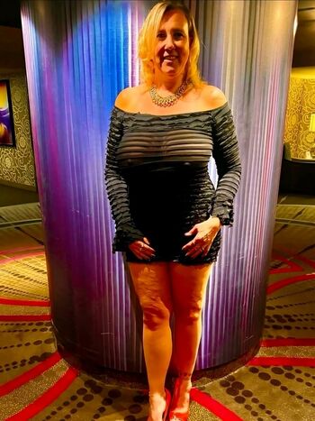 Full leaked Who is this private onlyfans photo