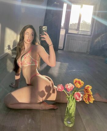 Full leaked Julia katelyn ernst/ private onlyfans photo