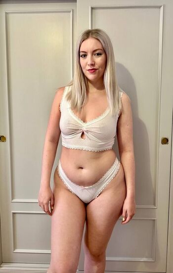 Full leaked Lostwind/ private onlyfans photo