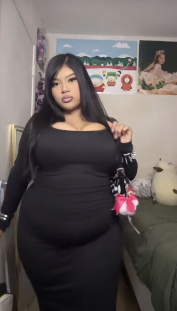 Full leaked Potatogodzilla / private onlyfans photo