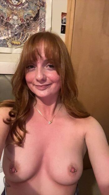 Full leaked Hannah woods/ private onlyfans photo