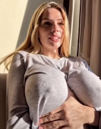 Full leaked Sparkling dime/ private onlyfans photo