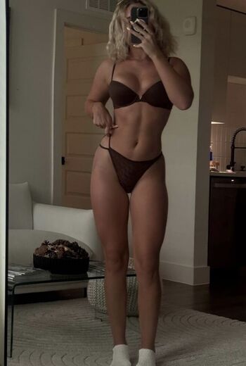 Full leaked Mgane gibeault/ private onlyfans photo