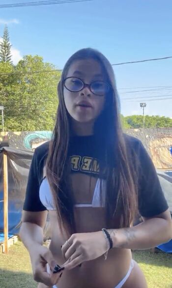 Full leaked Kaylie / private onlyfans photo