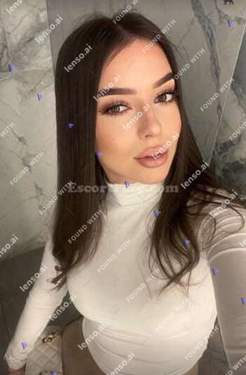 Full leaked Willow lay / private onlyfans photo