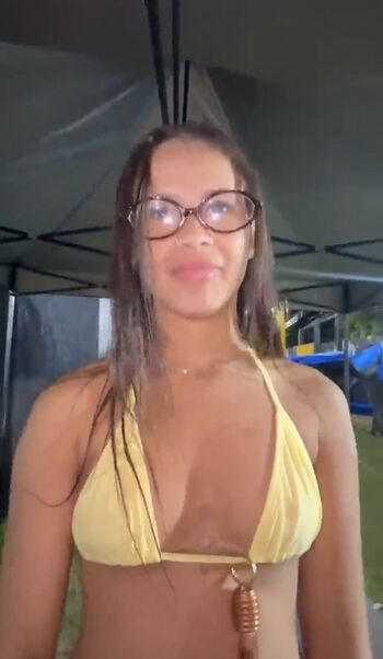Full leaked Elsie hewit/ private onlyfans photo