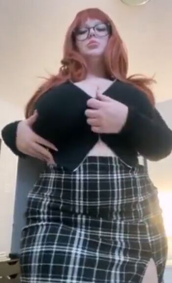 Full leaked Alyssaholmes page private onlyfans photo