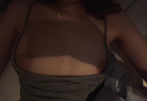 Full leaked Vansessy / private onlyfans photo