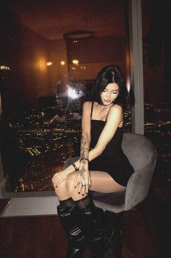 Full leaked Redblood/ private onlyfans photo