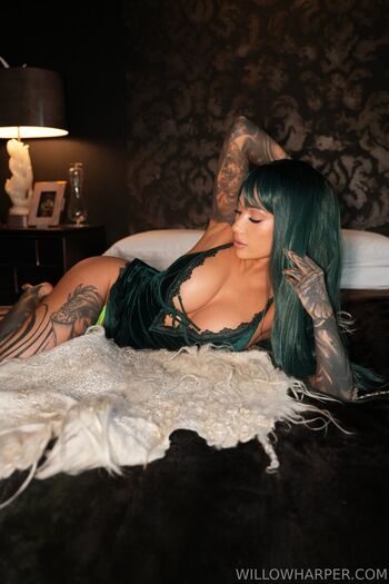 Willow Lay