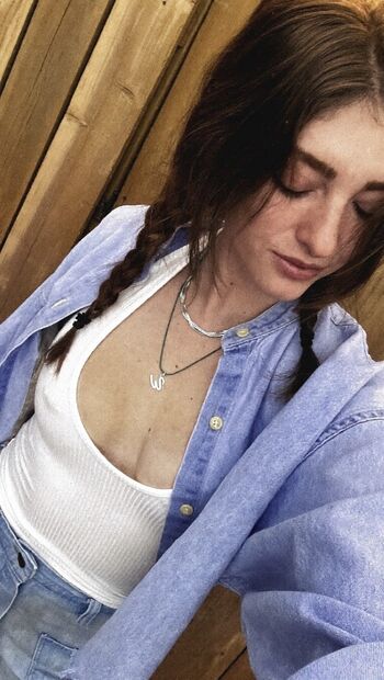 Full leaked Willow shields page private onlyfans photo