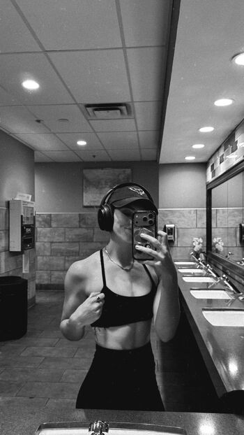 Full leaked Willow shields private onlyfans photo