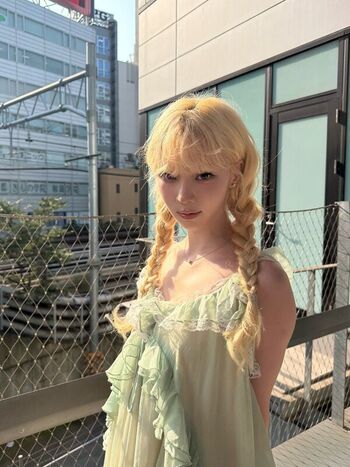 Full leaked Winter aespa page private onlyfans photo