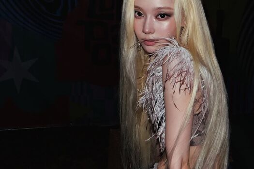 Full leaked Winter aespa page private onlyfans photo