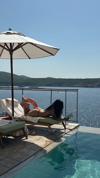 Full leaked Wolfiecindy private onlyfans photo