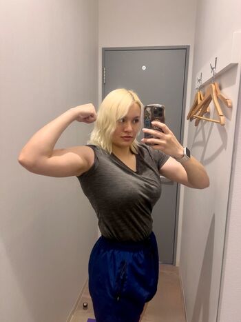 Full leaked Womenjoshi private onlyfans photo