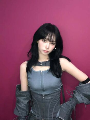 Full leaked Womenk pop private onlyfans photo