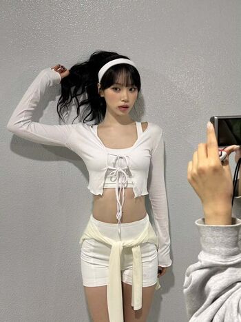 Full leaked Womenk pop private onlyfans photo
