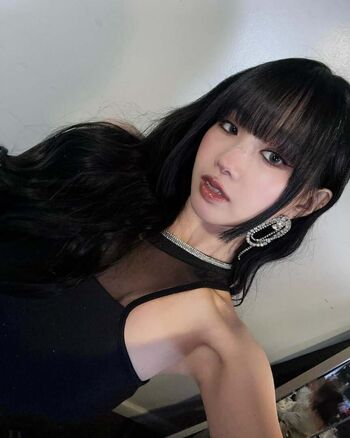 WomenK-pop