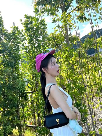Full leaked Womenk pop page private onlyfans photo