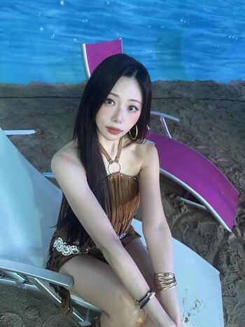 WomenK-pop