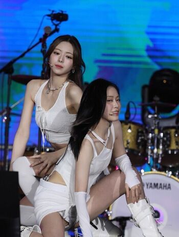 WomenK-pop