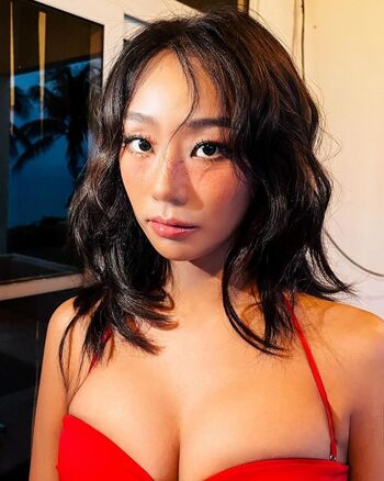 Full leaked Womenk pop page private onlyfans photo