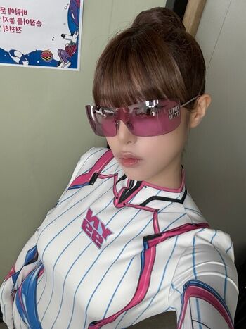 Full leaked Womenk pop private onlyfans photo