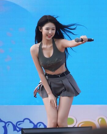 WomenK-pop