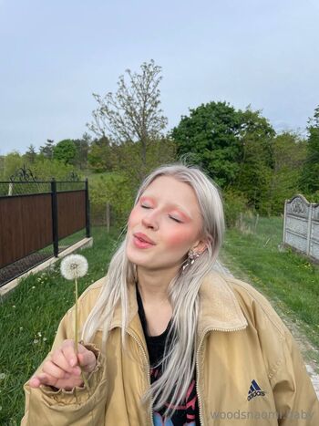 Full leaked Woodsnaomi private onlyfans photo