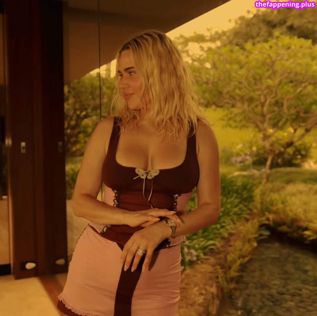 CJ Perry / WWE Lana / thecjperry Фото оголеного OnlyFans #48