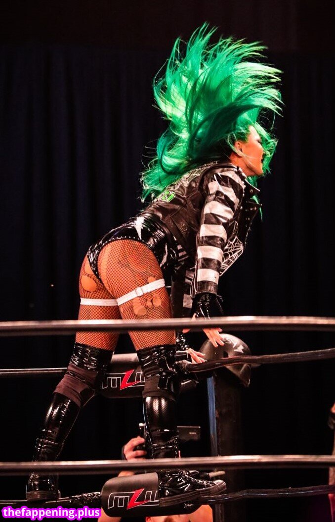 Shotzi Blackheart / ShotziWWE / WWE Shotzi Nahá OnlyFans fotografie #343