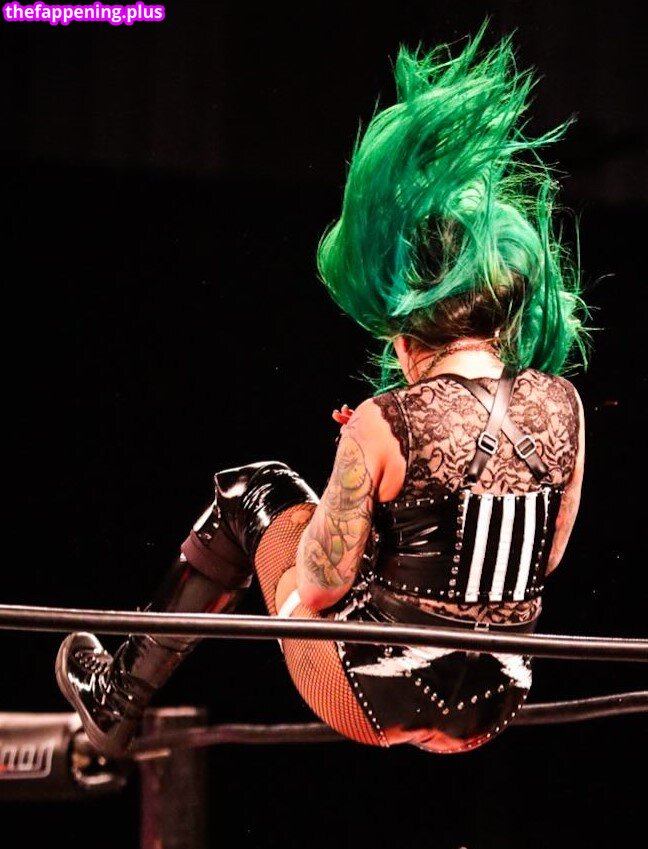 Shotzi Blackheart / ShotziWWE / WWE Shotzi Foto OnlyFans Nua #344