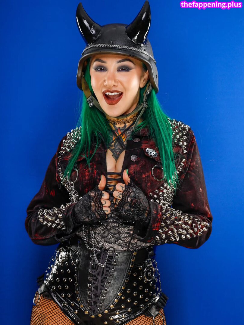 Shotzi Blackheart / ShotziWWE / WWE Shotzi Naken OnlyFans Foto #368