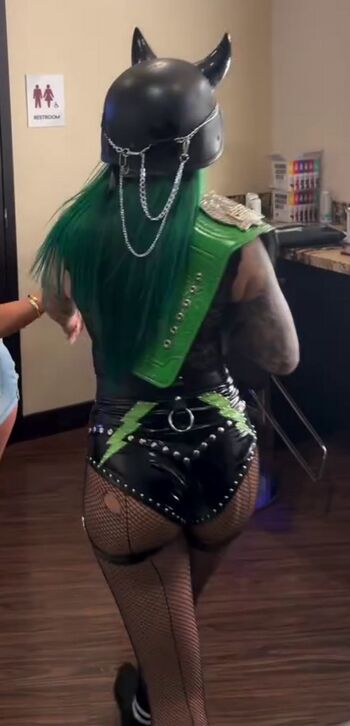 Full leaked Wwe shotzi page private onlyfans photo
