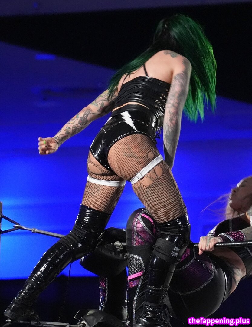 Shotzi Blackheart / ShotziWWE / WWE Shotzi ヌードOnlyFans写真 #423